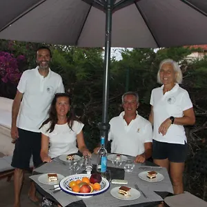 2* Bed & Breakfast Bessy 10